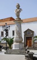 Statue_Columbus,_Las_Palmas